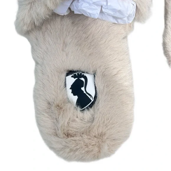 New Vivienne Hu Women's Cream Faux Fur Slide Slippers VHNY - Picture 8 of 10